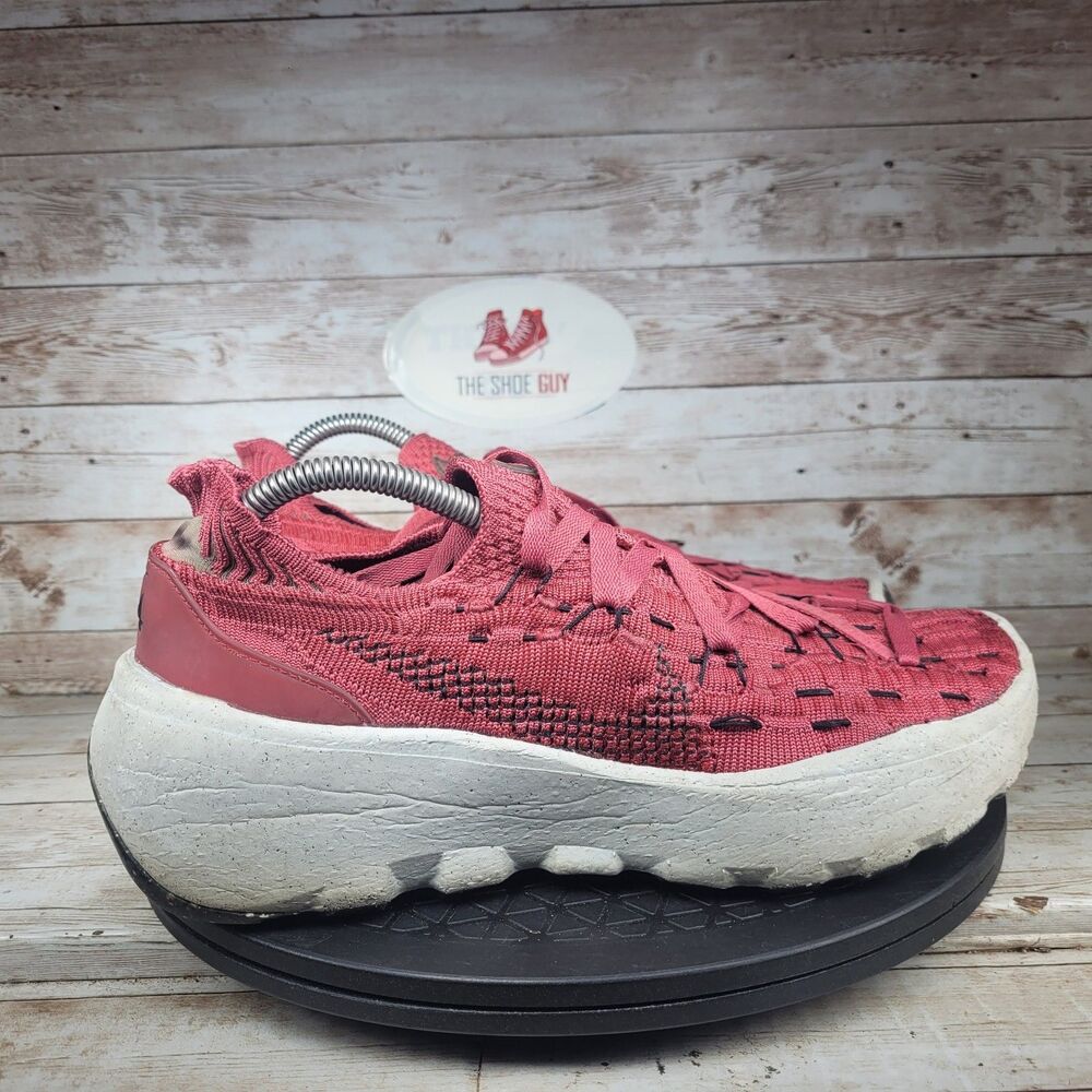Nike Space Hippie 04 women's Size 10 Sweet Beet Athletic Running Shoes